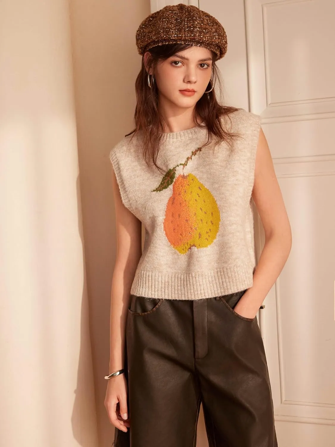 CIDER Womens Knit Wool-Blend Sleeveless Pear Graphic Sweater Vest Tank Top