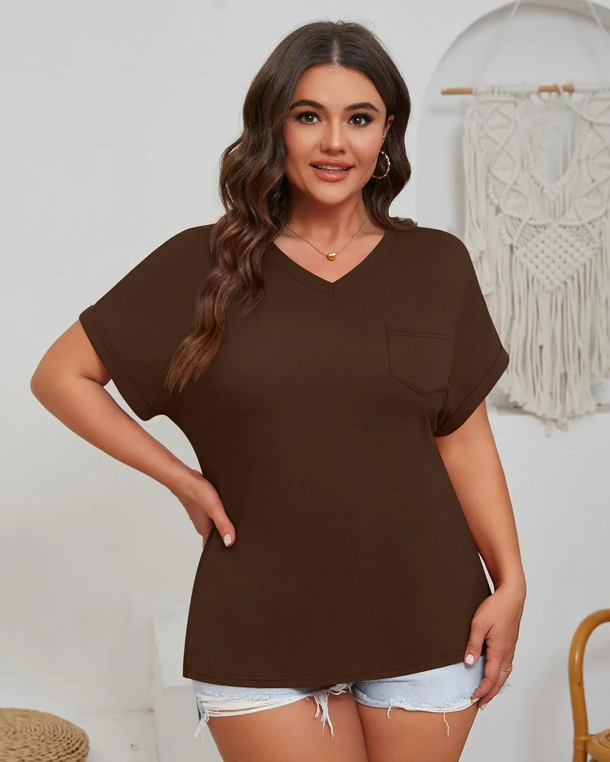 Ficerd 3 Pack Women's Plus Size T-Shirts, V Neck Short Sleeve Oversize Tunics Tops Sides Split Summer Loose Tees with Pockets
