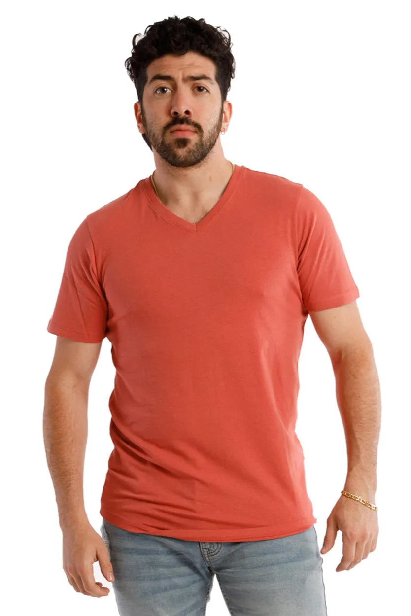 Organic V-Neck T-Shirt / Nantucket Red