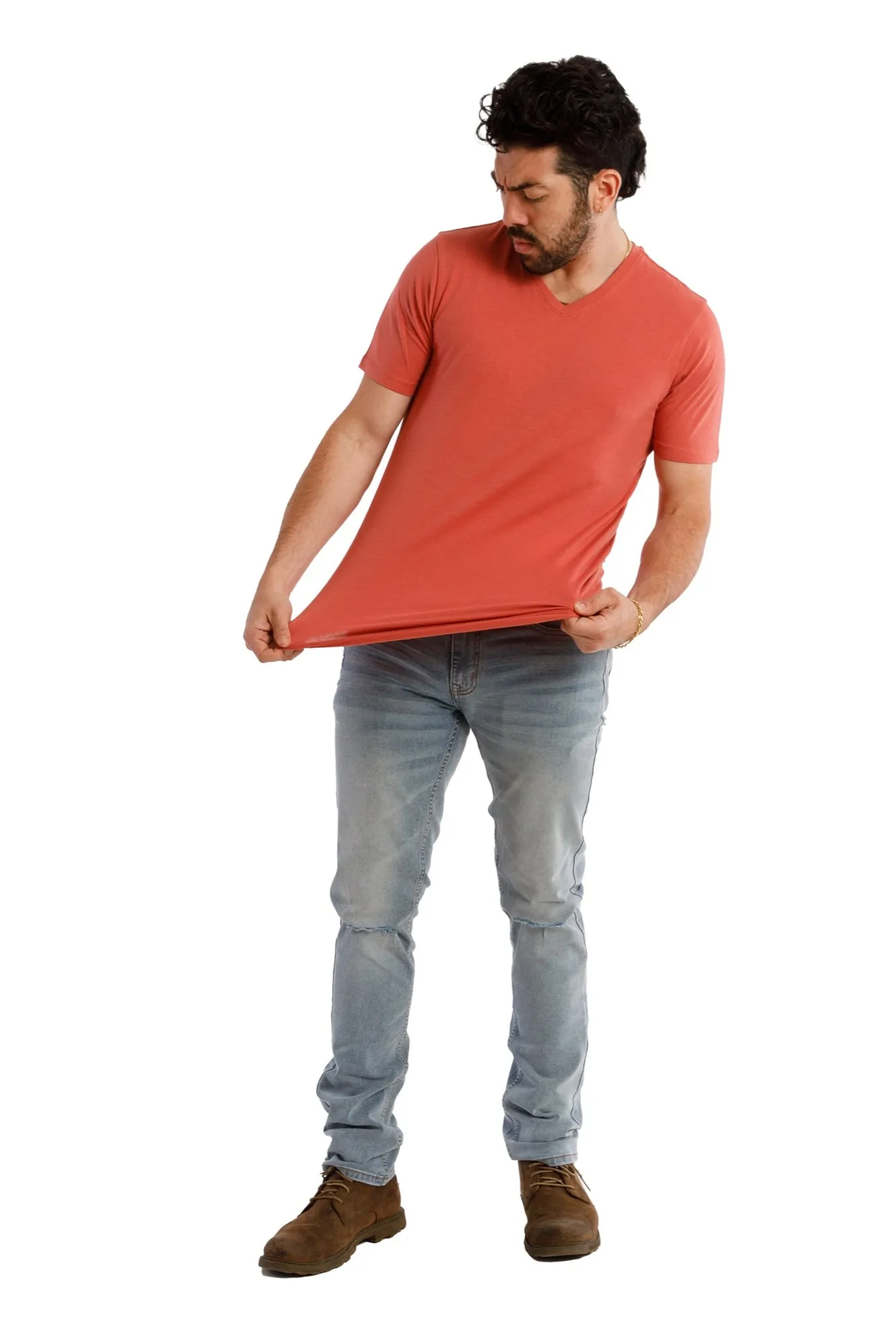Organic V-Neck T-Shirt / Nantucket Red