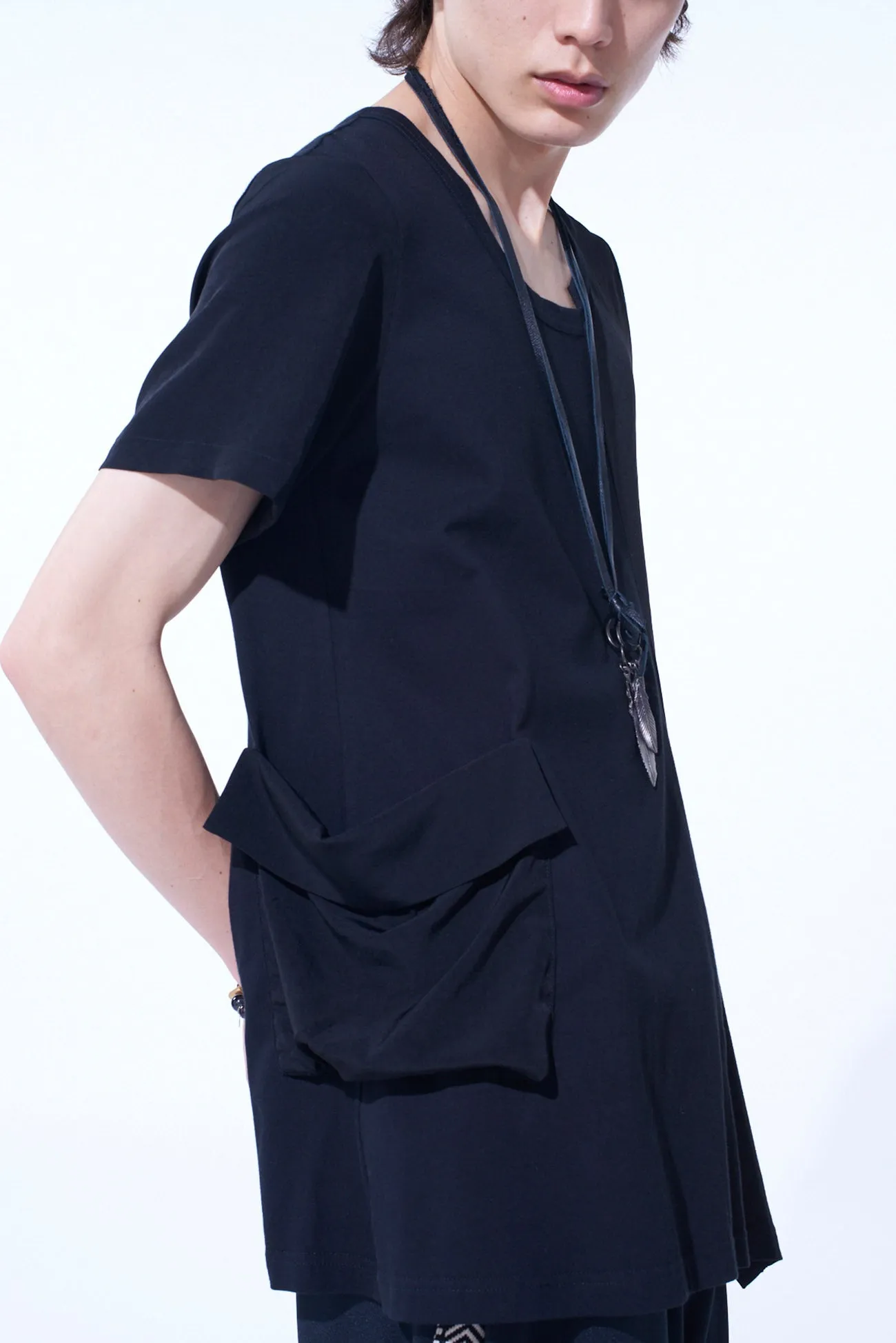 SOFT JERSEY CREPE de CHINE POCKET SIde SLIT KNOT T-SHIRT