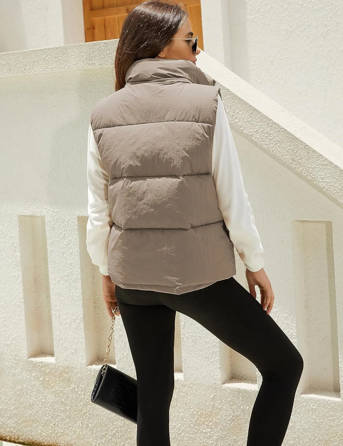 Tanming Black Puffer Vest Women Zip Up Lightweight Sleeveless Winter Outerwear Vests with Hood
