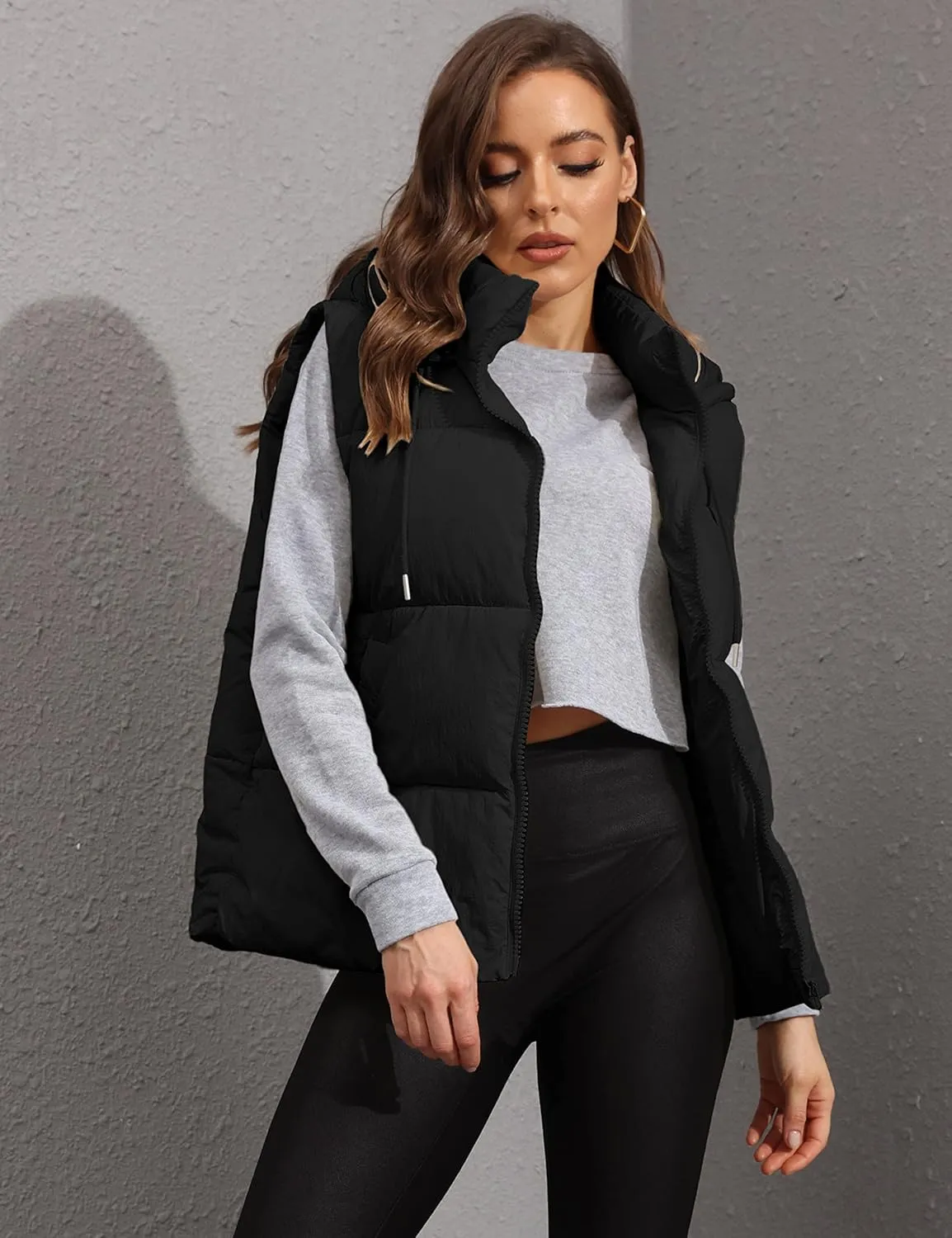 Tanming Black Puffer Vest Women Zip Up Lightweight Sleeveless Winter Outerwear Vests with Hood