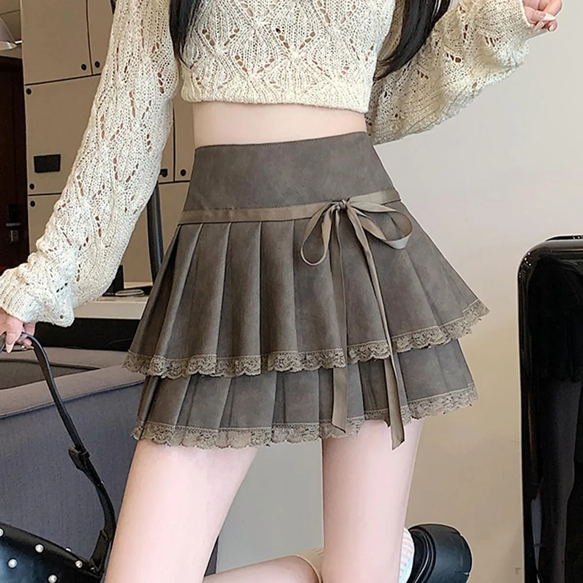 Vintage Women's High Waisted Pleated Skirts Y2K Cute Lace Patchwork Drawstring Double Layer Mini Skirt
