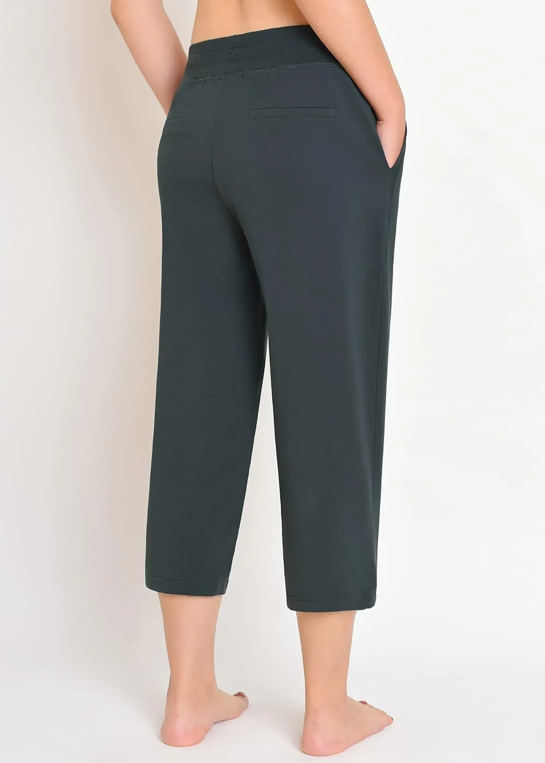 Weintee Women's Cotton Capri Pants with Pockets