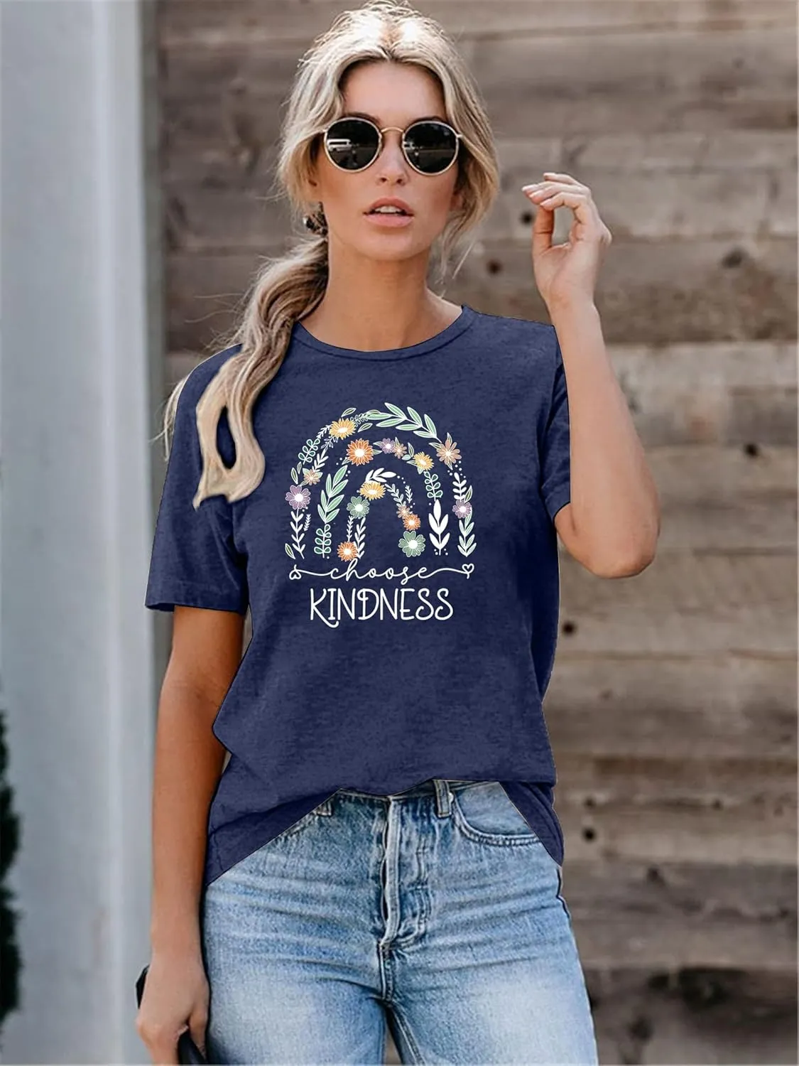 Women's Be Kind Shirt Graphic Tees Short Sleev Loose Fit Tshirts Cute Casual Summer Tops Teacher Shirts Beige L